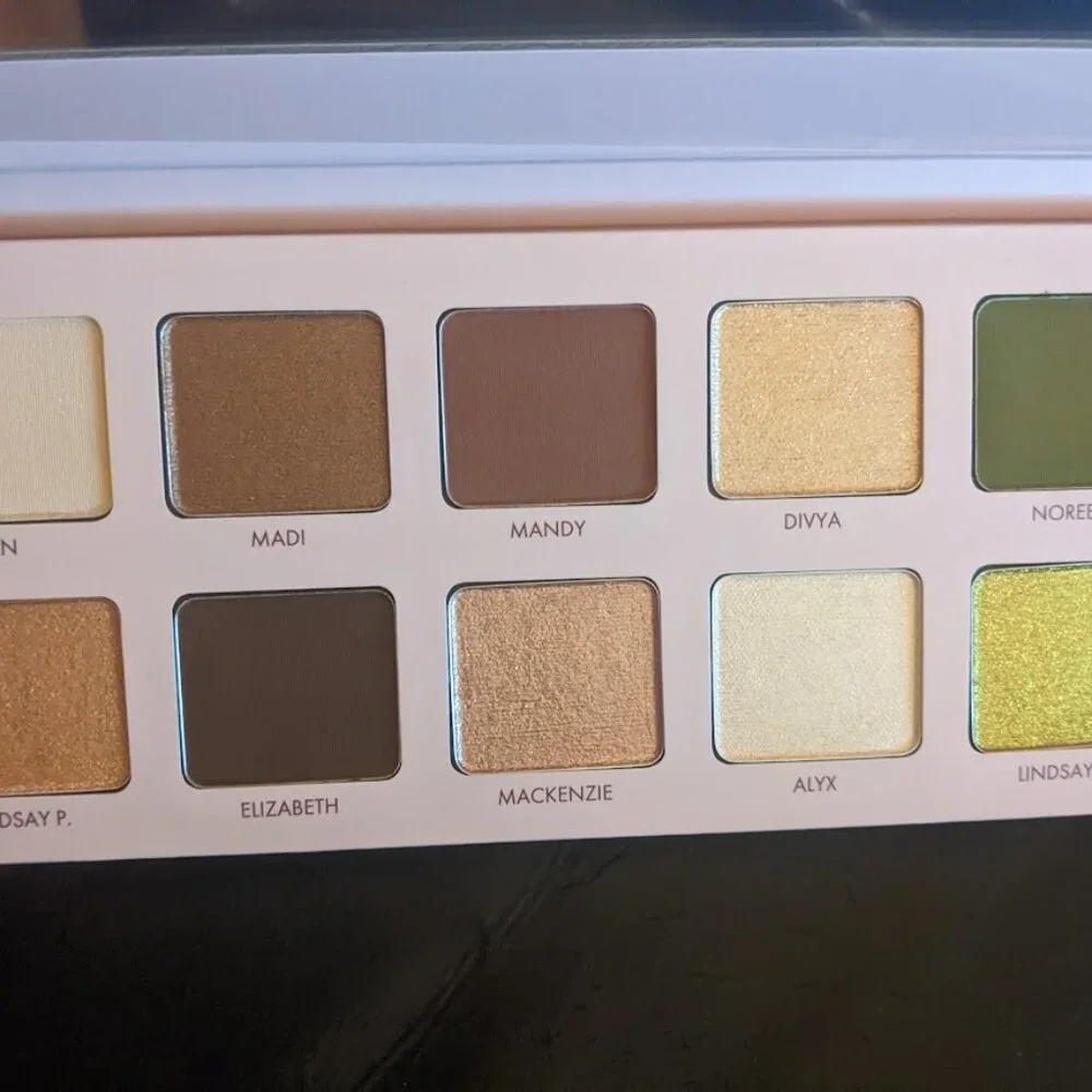 NWOT Wander Beauty - Trailblazer Eyeshadow Palette | 10 Pan | 7.5g / 0.25 oz
